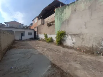Casa com 2 Quartos para alugar, 57m² no Milionários (Barreiro), Belo Horizonte