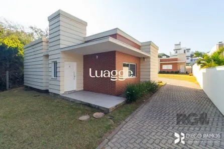 Casa com 3 Quartos para alugar, 123m² no Hípica, Porto Alegre