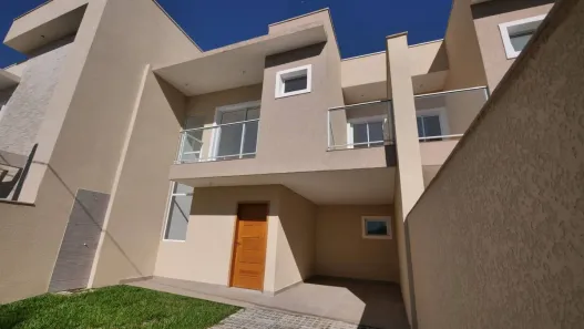 Sobrado com 3 Quartos à venda, 125m² no Barra do Saí, Itapoá