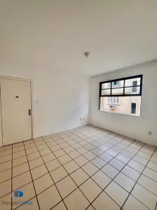Apartamento com 3 Quartos à venda, 81m² no Cidade Baixa, Porto Alegre