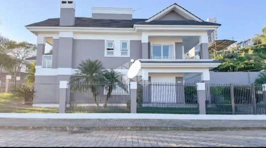 Casa com 3 Quartos à venda, 309m² no Vinhedos, Bento Gonçalves