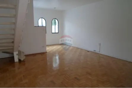 Sobrado com 3 Quartos para alugar, 140m² no Cidade Monções, São Paulo