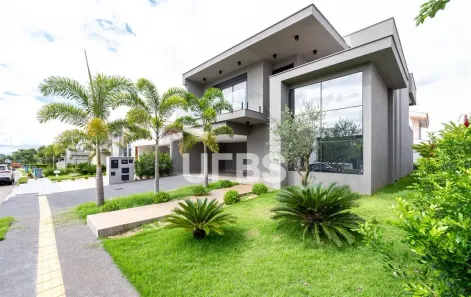 Casa de Condomínio com 4 Quartos à venda, 325m² no Residencial Goiânia Golfe Clube, Goiânia