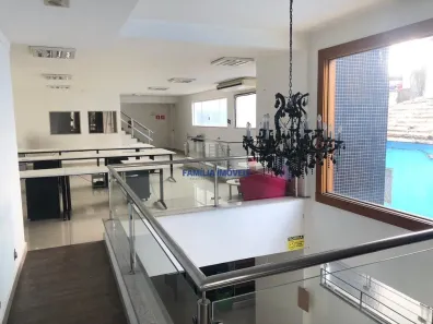 Imóvel Comercial para alugar, 230m² no Encruzilhada, Santos