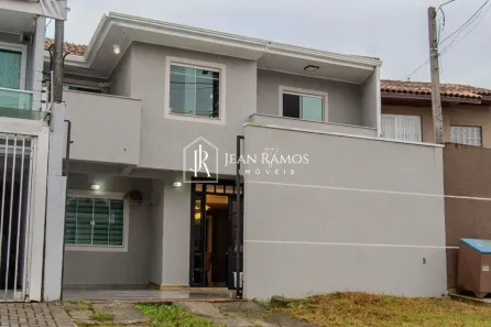 Sobrado com 3 Quartos à venda, 145m² no Uberaba, Curitiba