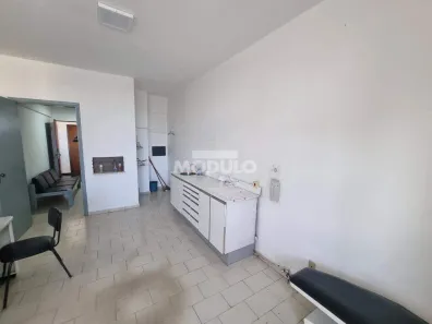 Sala Comercial para alugar, 60m² no Centro, Uberlândia