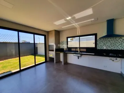 Casa de Condomínio com 4 Quartos à venda, 207m² no Residencial Novo Horizonte, Taubaté