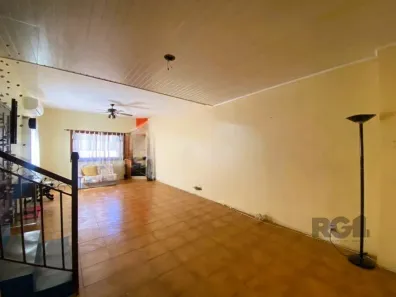 Casa com 3 Quartos para alugar, 270m² no Petrópolis, Porto Alegre