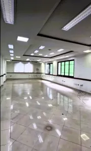 Sobrado com 2 Quartos para alugar, 344m² no Água Branca, São Paulo