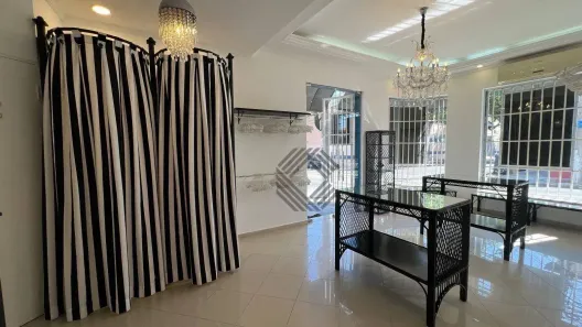 Imóvel Comercial com 3 Quartos à venda, 256m² no Vila Santana, Sorocaba