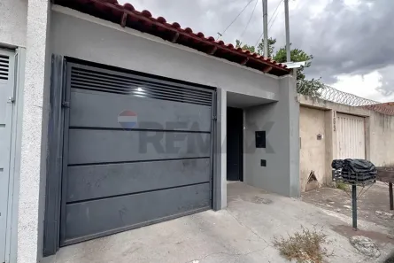 Casa com 2 Quartos à venda, 110m² no Jardim Europa, Uberlândia