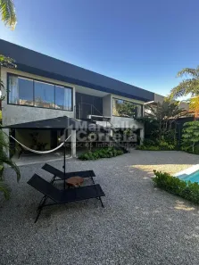 Casa com 3 Quartos à venda, 700m² no Monteiro, Recife