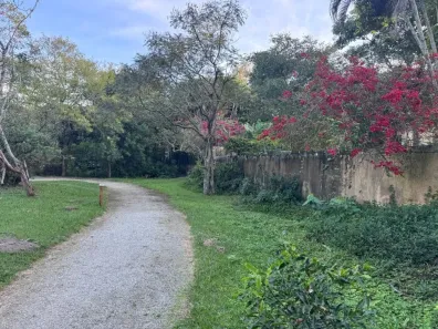Lote/Terreno à venda, 1270m² no Algarve, Cotia