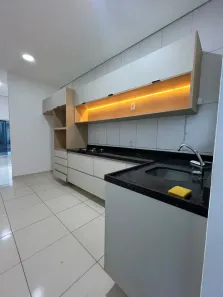 Casa de Condomínio com 2 Quartos para alugar, 60m² no Parque 10 de Novembro, Manaus