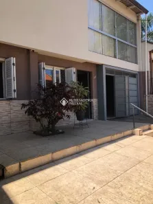 Casa com 4 Quartos à venda, 208m² no Vila Ipiranga, Porto Alegre