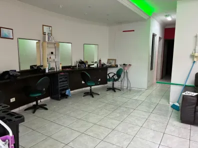 Imóvel Comercial com 13 Quartos à venda, 313m² no Jardim Maringá, São José dos Campos