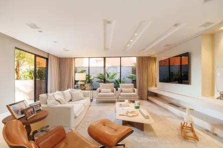 Apartamento com 3 Quartos à venda, 221m² no Ahú, Curitiba