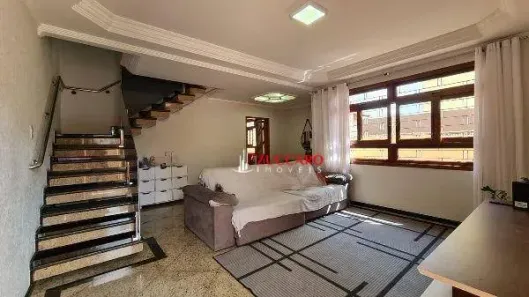 Sobrado com 4 Quartos à venda, 222m² no Vila Galvão, Guarulhos