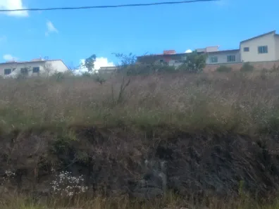 Lote/Terreno à venda, 709m² no Jardim Montese, São João Del Rei