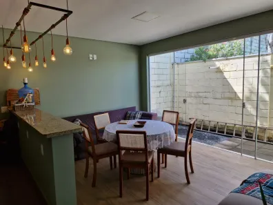 Casa com 2 Quartos à venda, 80m² no Jardim Florianópolis, Cuiabá