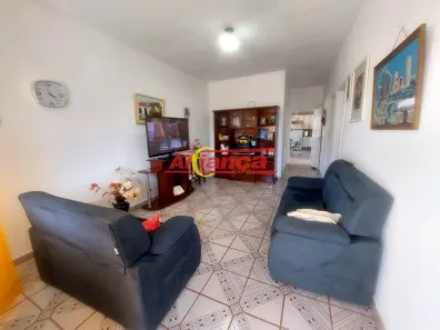 Casa com 3 Quartos à venda, 358m² no Jardim Santa Mena, Guarulhos