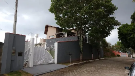 Casa com 4 Quartos à venda, 379m² no Jardim das Flores, Santa Branca