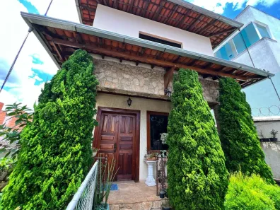 Casa com 6 Quartos à venda, 492m² no Havaí, Belo Horizonte