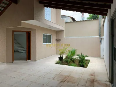 Sobrado com 2 Quartos à venda, 150m² no Jardim Suzano, Suzano