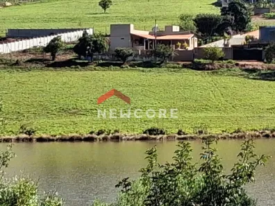 Fazenda/Sítio com 3 Quartos à venda, 220m² no Centro, Avaré
