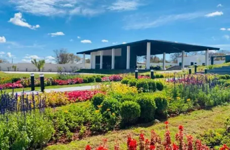 Fazenda/Sítio com 4 Quartos à venda, 5400m² no Centro, Montes Claros