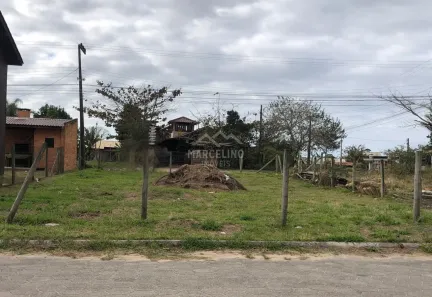 Lote/Terreno à venda, 305m² no Arroio, Imbituba