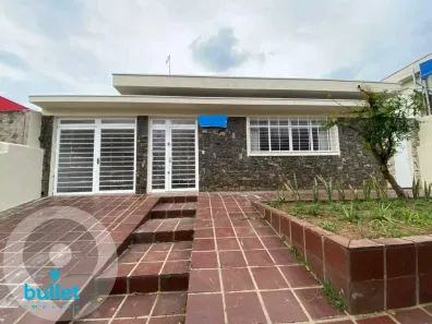 Casa com 3 Quartos para alugar, 164m² no Vila João Jorge, Campinas