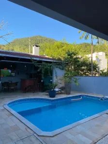 Casa com 3 Quartos à venda, 260m² no Vila Baependi, Jaraguá do Sul