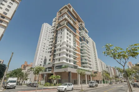 Apartamento com 3 Quartos à venda, 136m² no Cabral, Curitiba