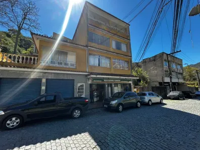 Apartamento com 2 Quartos à venda, 70m² no Quarteirão Brasileiro, Petrópolis