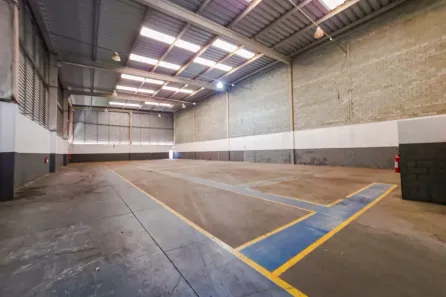 Galpão/Depósito/Armazém para alugar, 1140m² no Loteamento Industrial Coral, Mauá