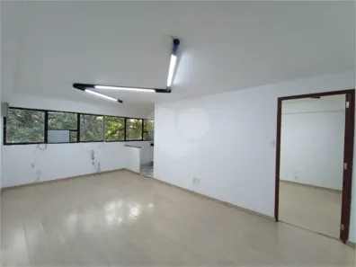 Sala Comercial à venda, 70m² no Cidade Ademar, São Paulo