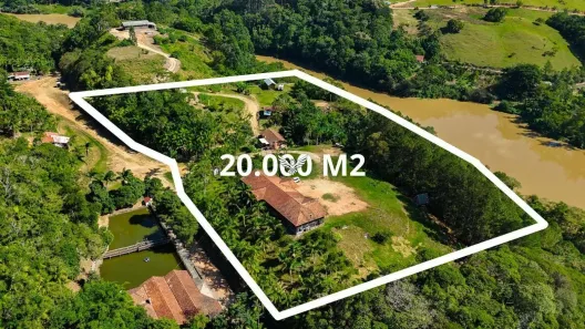 Fazenda/Sítio com 4 Quartos à venda, 420m² no Centro, Ibirama