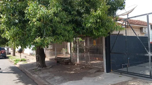 Casa com 4 Quartos à venda, 200m² no Santa Rita 1, Londrina
