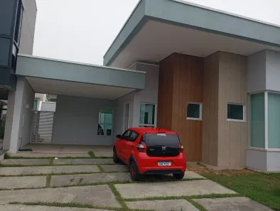 Casa de Condomínio com 3 Quartos para alugar, 130m² no Ponta Negra, Manaus