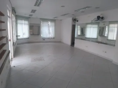 Ponto Comercial para alugar, 135m² no Vila Sofia, São Paulo