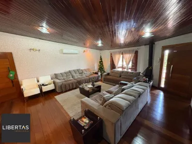 Casa com 2 Quartos à venda, 220m² no Glória, Porto Alegre