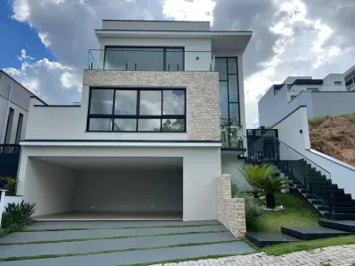 Casa de Condomínio com 3 Quartos à venda, 290m² no Cézar de Souza, Mogi das Cruzes