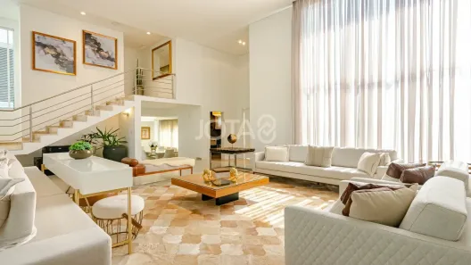 Casa de Condomínio com 4 Quartos para alugar, 429m² no Orleans, Curitiba