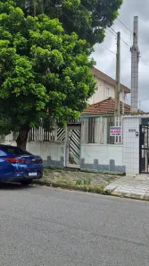 Casa com 1 Quarto para alugar, 230m² no Embaré, Santos