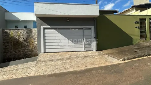 Casa com 3 Quartos à venda, 151m² no Jardim Itália, Botucatu