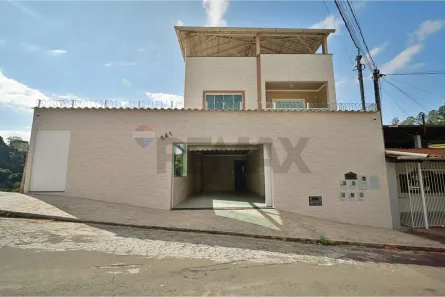 Casa com 4 Quartos à venda, 312m² no Nova Benfica, Juiz de Fora