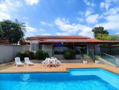 Casa com 3 Quartos à venda, 320m² no Quintas da Lagoa, Sarzedo