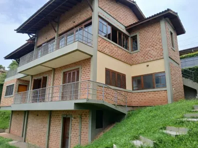 Casa de Condomínio com 4 Quartos para alugar, 300m² no Vila Santo Antônio, Cotia