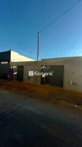 Casa com 2 Quartos à venda, 100m² no Acácias, Montes Claros